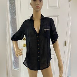 2 B bebe roll sleeve women’s shirt size S